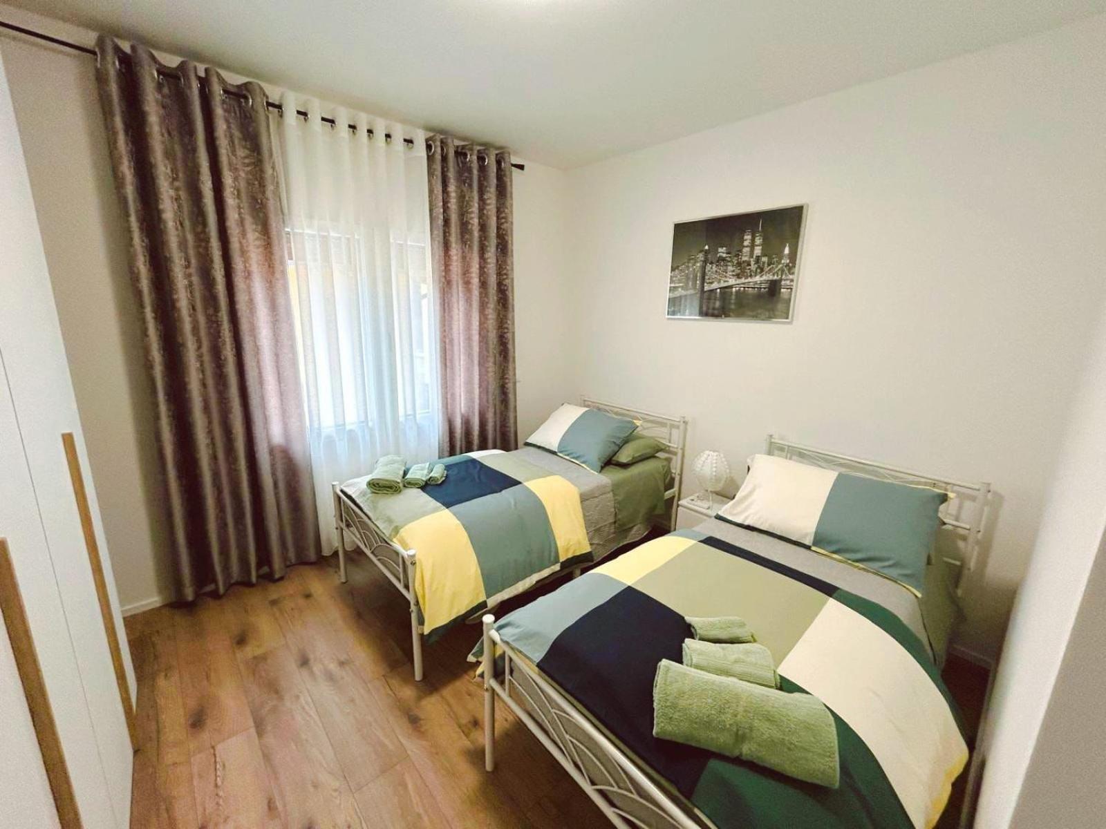 Sweet Dreams Apartment Como Exterior photo